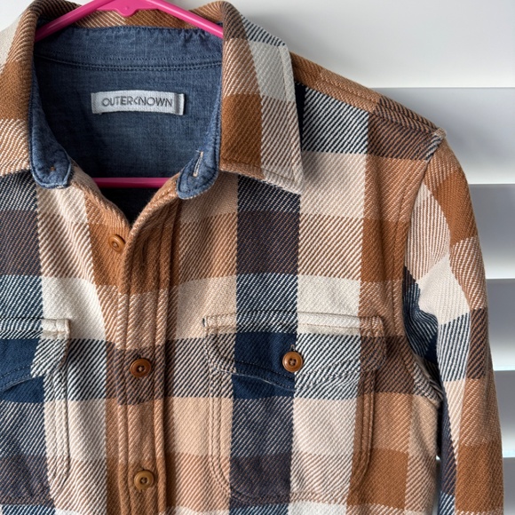 Outerknown Blanket Shirt in Sandy Montana Plaid (Men's Size XS) - Picture 4 of 11